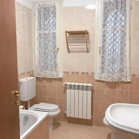 “coccole Nel Borgo” 2min To Outlet Serravalle Scrivia