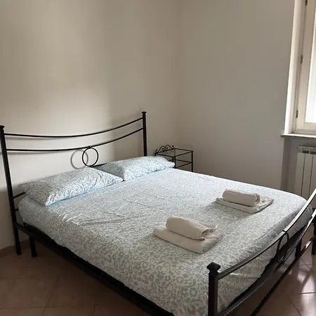 דירה “coccole Nel Borgo” 2min To Outlet סראוואלה סקריביה