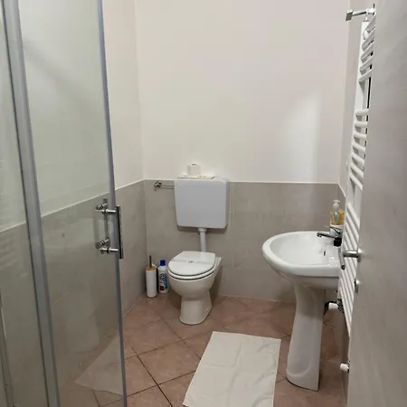 “coccole Nel Borgo” 2min To Outlet Apartamento *