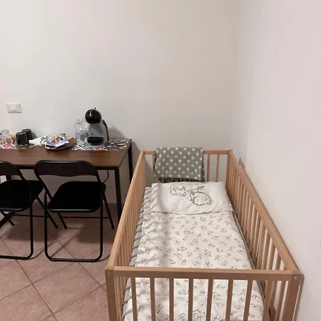 “coccole Nel Borgo” 2min To Outlet Apartamento